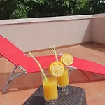 Neli Apartamento *