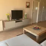 Neli דירה *