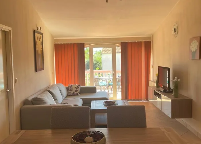 Neli Lägenhet Polaca